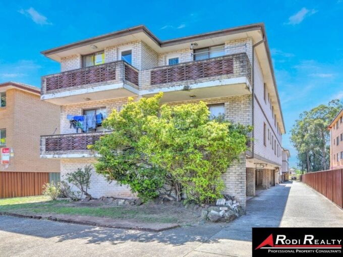 7/99A LONGFIELD ROAD CABRAMATTA, NSW 2166